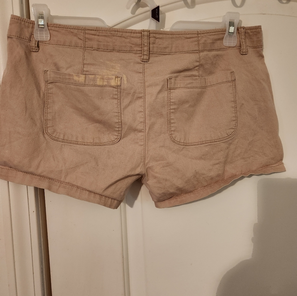 Arizona Khaki Shorts
